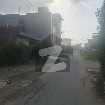 ایل ڈی اے ایوینیو ۔ بلاک ڈی ایل ڈی اے ایوینیو,لاہور میں 10 کمروں کا 1 کنال مکان 3.5 لاکھ میں کرایہ پر دستیاب ہے۔