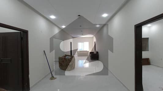 Prime Location 2300 Square Feet Flat For Grabs In Shaheed Millat Road