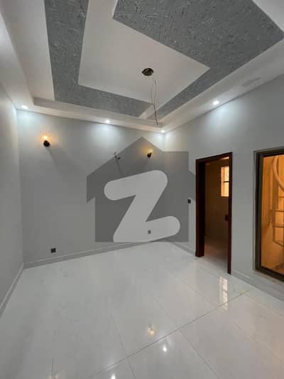 125 Sq Yd 3 -Bedroom Luxury Villa In Ali Block, Bahria Town Karachi Near PSO Petrol Pump & Chirpy Park, With Drawing, Dining & American Kitchen, Just 5 Min Drive From Main Gate BTK.
