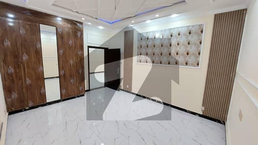 5 Marla Brand New Portion Available For Rent In Rose Block