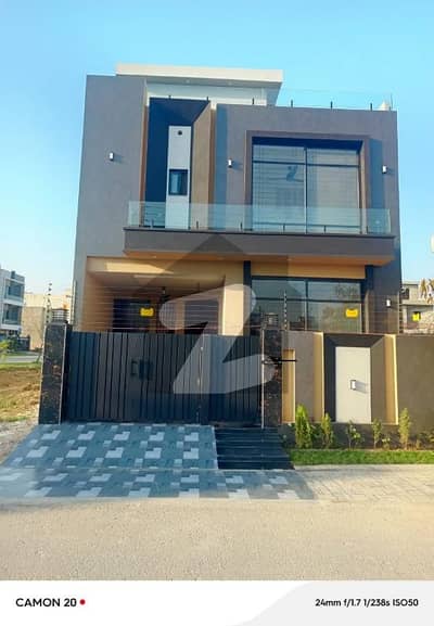 5 marla brand new house available for rent in central park hospital Lahore 5 marla brand new house available for rent in central park hospital Lahore