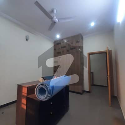 14 Marla Brand New Upper Portion Available Rent In G 13 14 Marla Brand New Upper Portion Available Rent In G 13