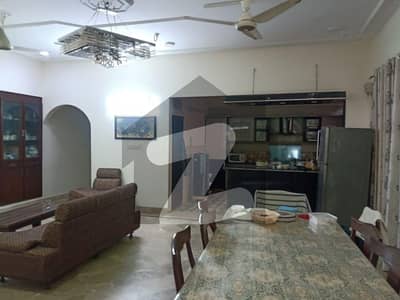 West Open 400 Yard House For Sale In Johar