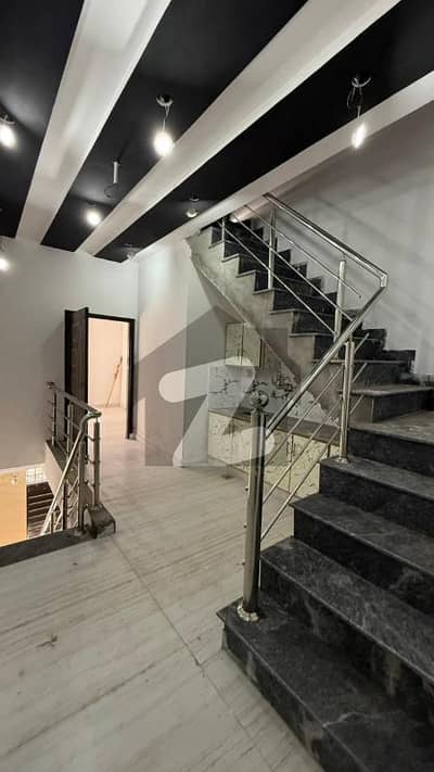 2.5 Marla Beautiful House For Sale | 3 Bed 2 Bath | Ideal For Small Family | Bank Loan Available 2.5 Marla Beautiful House For Sale | 3 Bed 2 Bath | Ideal For Small Family | Bank Loan Available