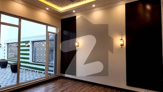 Centrally Located Lower Portion For Rent In Formanites Housing Scheme Available