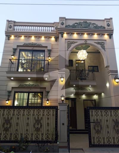 الحفیظ گارڈن - فیز 2 مین کینال بینک روڈ,لاہور میں 4 کمروں کا 5 مرلہ مکان 2.3 کروڑ میں برائے فروخت۔