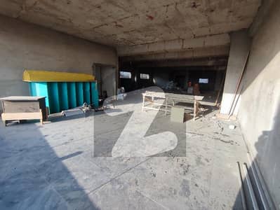 1 Kanal 2nd Floor For Rent 3000 Sqft Tile Flooring 2 Washrooms Basement Parking Near To Canal Rent 425k