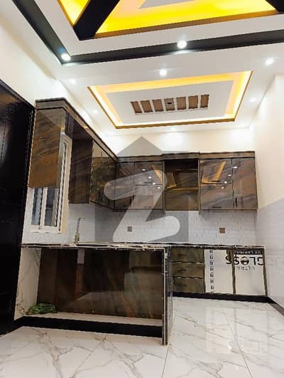 Modern STYLISH 120 SINGLE HOUSE FOR SALE ON CHANCE PRICE .