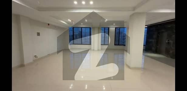 ڈی ایچ اے فیز 1 - سیکٹر ایف ڈی ایچ اے ڈیفینس فیز 1,ڈی ایچ اے ڈیفینس,اسلام آباد میں 11 مرلہ دفتر 3.25 لاکھ میں کرایہ پر دستیاب ہے۔