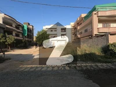 Peaceful Environment Block 1 Near To Main Road Plot For Sale