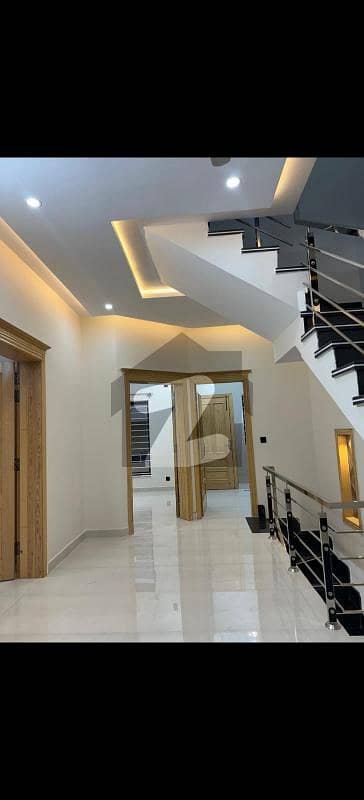 G-13 Like New 25x40 Full Double Storey House With Near All Facilities. For Rent