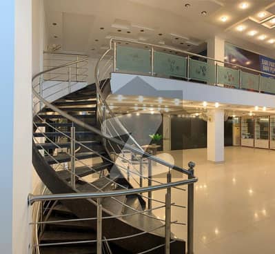 NEAR IMTAIZ STORE 8 MARLA COMMERCIAL PLAZA FLOOR FOR RENT IN DHA PHASE 5 LAHORE