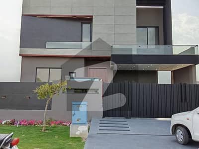 20 MARLA ELEGANT AND FULLY MAINTAINED SUPER HOT LOCATED BUNGALOW IS AVAILABLE IN THE BEST BLOCK OF FORMANITES HOUSING SOCIETY NEAR DHA LAHORE.