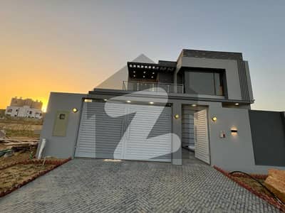 5 Bedroom Luxury Villa At Prime Location In Bahria Town Karachi, 2 Km From Main Gate, Near Commercial, Gallery And IMTIAZ Mega Store