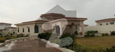 FARM HOUSE AVAILABLE FOR SALE 3000 YARDS