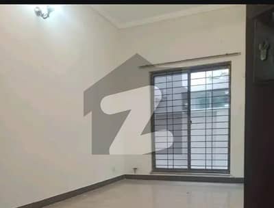 GULISTAN SOCIETY 350 SQUARE YARD HOUSE WEST OPEN 40 FEET ROAD CHANCE DEAL