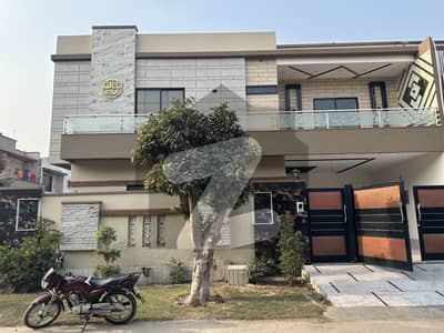 10 Marla brand new house for sale in Eden velley canal road