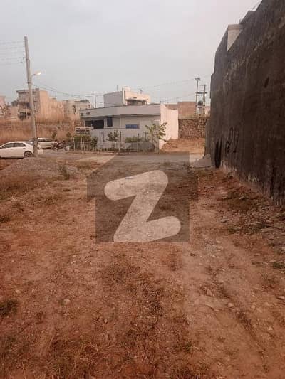 پنجاب گورنمنٹ سرونٹ ہاؤسنگ فاؤنڈیشن (پی جی ایس ایچ ایف) راولپنڈی میں 7 مرلہ رہائشی پلاٹ 62.0 لاکھ میں برائے فروخت۔