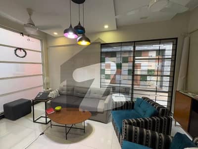 ڈی ایچ اے فیز 4 ڈیفنس (ڈی ایچ اے),لاہور میں 2 کمروں کا 12 مرلہ بالائی پورشن 85.0 ہزار میں کرایہ پر دستیاب ہے۔