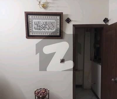 ناظم آباد 2 ناظم آباد,کراچی میں 3 کمروں کا 5 مرلہ بالائی پورشن 1.0 کروڑ میں برائے فروخت۔