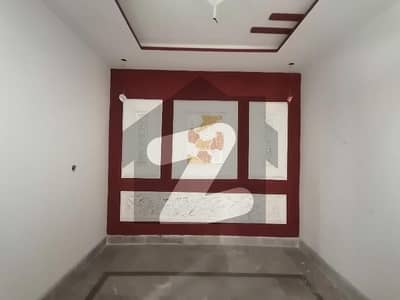 جوبلی ٹاؤن لاہور میں 6 کمروں کا 5 مرلہ مکان 1.9 کروڑ میں برائے فروخت۔