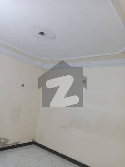 لیاقت آباد کراچی میں 2 کمروں کا 3 مرلہ بالائی پورشن 34.0 لاکھ میں برائے فروخت۔