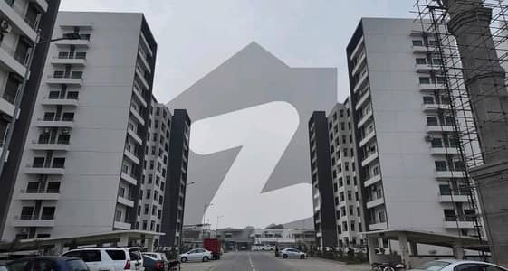 عسکری 10 - سیکٹر ایس عسکری 10,عسکری,لاہور میں 4 کمروں کا 13 مرلہ فلیٹ 4.25 کروڑ میں برائے فروخت۔