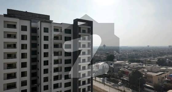 عسکری 10 - سیکٹر ایس عسکری 10,عسکری,لاہور میں 4 کمروں کا 13 مرلہ فلیٹ 4.3 کروڑ میں برائے فروخت۔