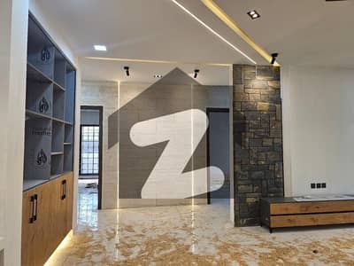 جی ۔ 14/4 جی ۔ 14,اسلام آباد میں 6 کمروں کا 1 کنال مکان 19.0 کروڑ میں برائے فروخت۔