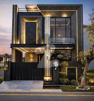 5 MARLA MODERN HOUSE FOR SALE IN DHA 9 TOWN.