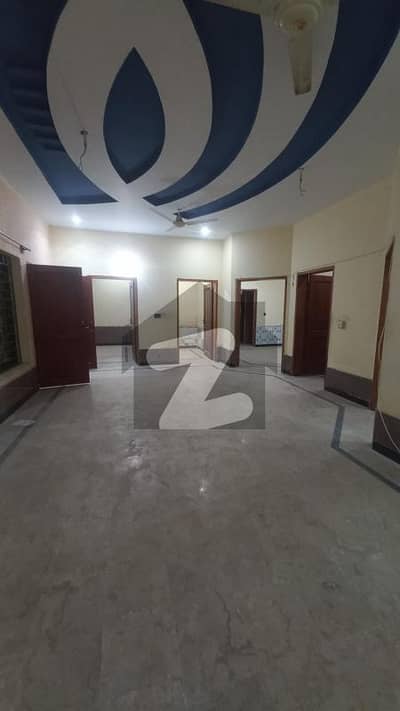 بنی گالہ اسلام آباد میں 3 کمروں کا 10 مرلہ زیریں پورشن 70.0 ہزار میں کرایہ پر دستیاب ہے۔