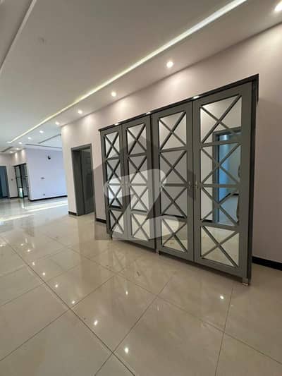 1 Kanal Beautiful Built Upper Portion Available For Rent In Bani Gala