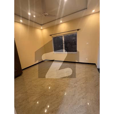 Experience Luxury Living With Breathtaking Views Of Rawal Dam And The Islamabad Hills. This Beautifully Designed 16 Marla House Is Located In The Peaceful And Prime Area Of Banigala, Offering Both Comfort And Elegance.