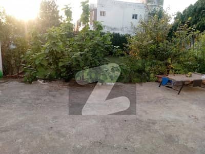 1 Kanal plot on prime location for sale
