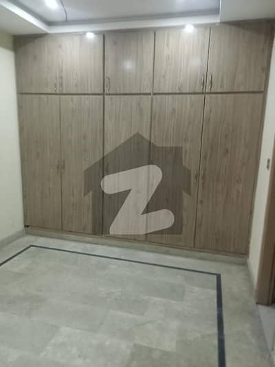 غوری ٹاؤن فیز 5بی غوری ٹاؤن,اسلام آباد میں 2 کمروں کا 2 مرلہ فلیٹ 26.0 ہزار میں کرایہ پر دستیاب ہے۔