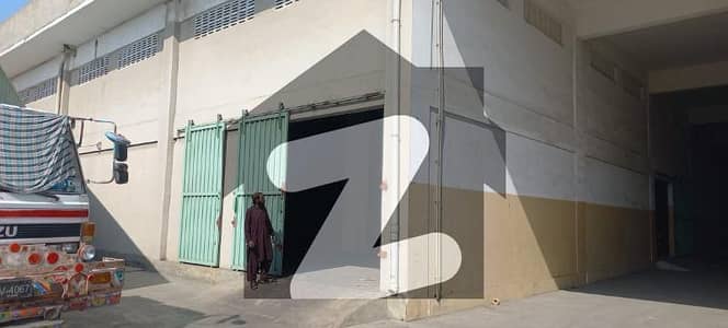 پورٹ قاسم بِن قاسم ٹاؤن,کراچی میں 3 کمروں کا 11 مرلہ گودام 87.5 ہزار میں کرایہ پر دستیاب ہے۔