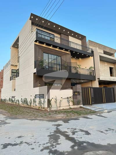 بخ ولاز فیز 2 - مانک بلاک بوچ ایگزیکٹو ولاز - فیز 2,بش ایگزیکٹو ولاز,ملتان میں 5 کمروں کا 9 مرلہ مکان 3.75 کروڑ میں برائے فروخت۔