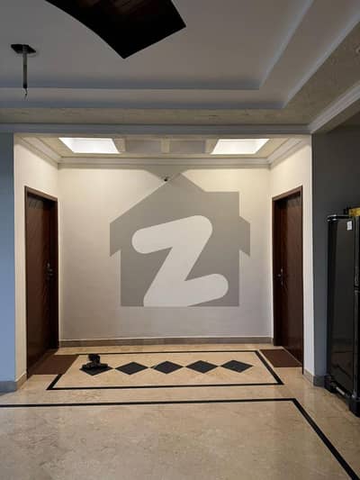 پی آئی اے مین بلیوارڈ لاہور میں 2 کمروں کا 6 مرلہ دفتر 60.0 ہزار میں کرایہ پر دستیاب ہے۔