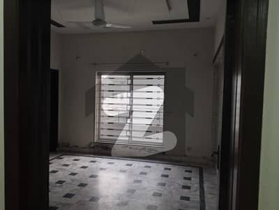 سینٹرل پارک ۔ بلاک اے سینٹرل پارک ہاؤسنگ سکیم,لاہور میں 1 کمرے کا 3 مرلہ فلیٹ 20.0 ہزار میں کرایہ پر دستیاب ہے۔