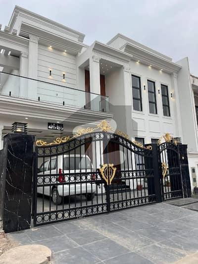 Bahria 10m Designer House for sale