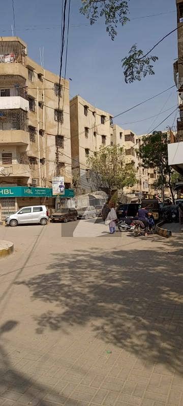 ناظم آباد 4 ناظم آباد,کراچی میں 3 کمروں کا 5 مرلہ فلیٹ 90.0 لاکھ میں برائے فروخت۔