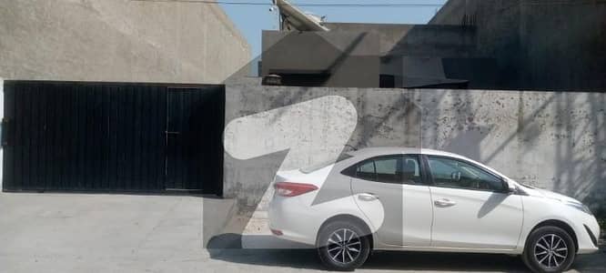 خالق نگر لاہور میں 1 کنال فیکٹری 3.6 کروڑ میں برائے فروخت۔