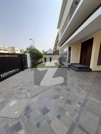 1 Kanal Top Quality Build Luxurious Beautiful Modern Design Villa With Basement For Sale In DHA Lahore Phase 6 Prime Location Near To Raya