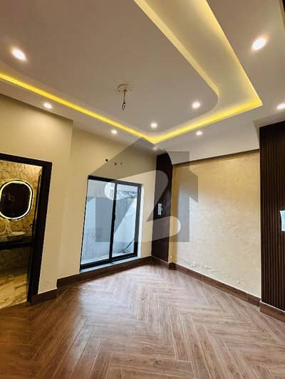 الکبیر ٹاؤن - فیز 2 الکبیر ٹاؤن,رائیونڈ روڈ,لاہور میں 1 کمرے کا 3 مرلہ زیریں پورشن 25.0 ہزار میں کرایہ پر دستیاب ہے۔