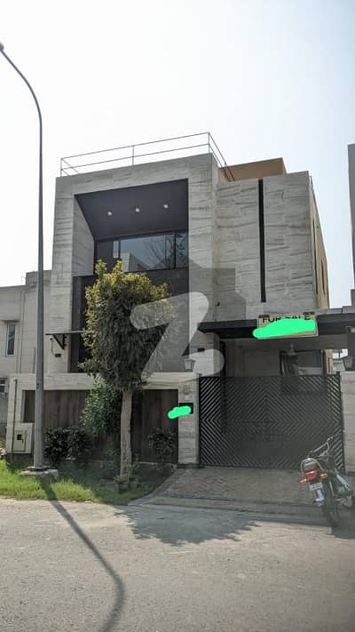 BEAUTIFULL BRAND NEW HOUSE FOR RENT IN DHA LAHORE