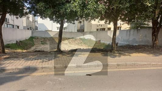 1 kanal plot for sale EE Block Bahria Town Lahore