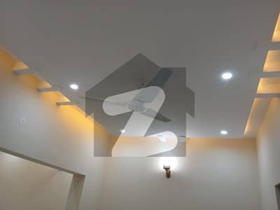 آئی ای پی انجنیئرز ٹاؤن ۔ سیکٹر اے آئی ای پی انجینئرز ٹاؤن,لاہور میں 3 کمروں کا 1 کنال زیریں پورشن 95.0 ہزار میں کرایہ پر دستیاب ہے۔