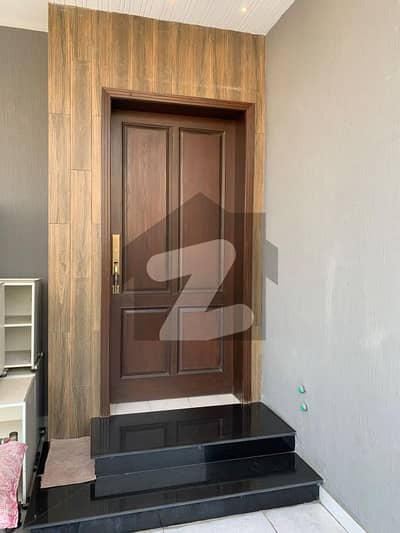01 Kanal Modern House For Sale In Dha Phase 07 Block T Near Commercial