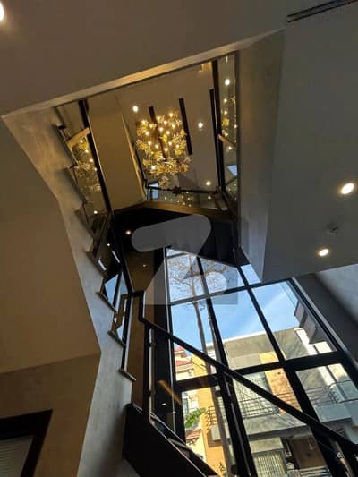 Prime Location 5 Marla 3 Bed Modern Design House Available For Rent In DHA 9 Town