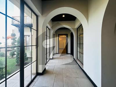 ڈی ایچ اے فیز 8 سابقہ ​​پارک ویو ڈی ایچ اے فیز 8,ڈی ایچ اے ڈیفینس,لاہور میں 6 کمروں کا 2 کنال مکان 24.0 کروڑ میں برائے فروخت۔